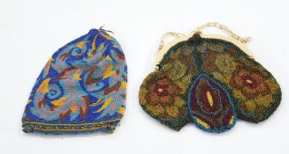 1920's/30's beaded evening bag with bakelite fixed frame and chain with a beaded miser's purse (2)