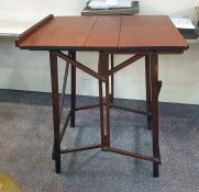 Hatherley folding table