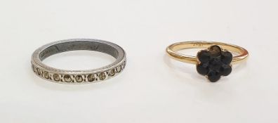 18ct gold and black stone cluster dress ring (one stone missing), possibly jet and a silver and