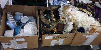 Doulton part dinner service in white with pale blu