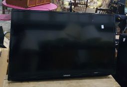 Wall-mounting flatscreen television, Samsung 32