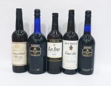 Five bottles of assorted sherry to include Harveys Bristol Cream (5)