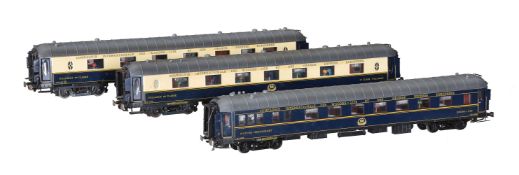 CIWL twin bogie corridor Pullman coaches
