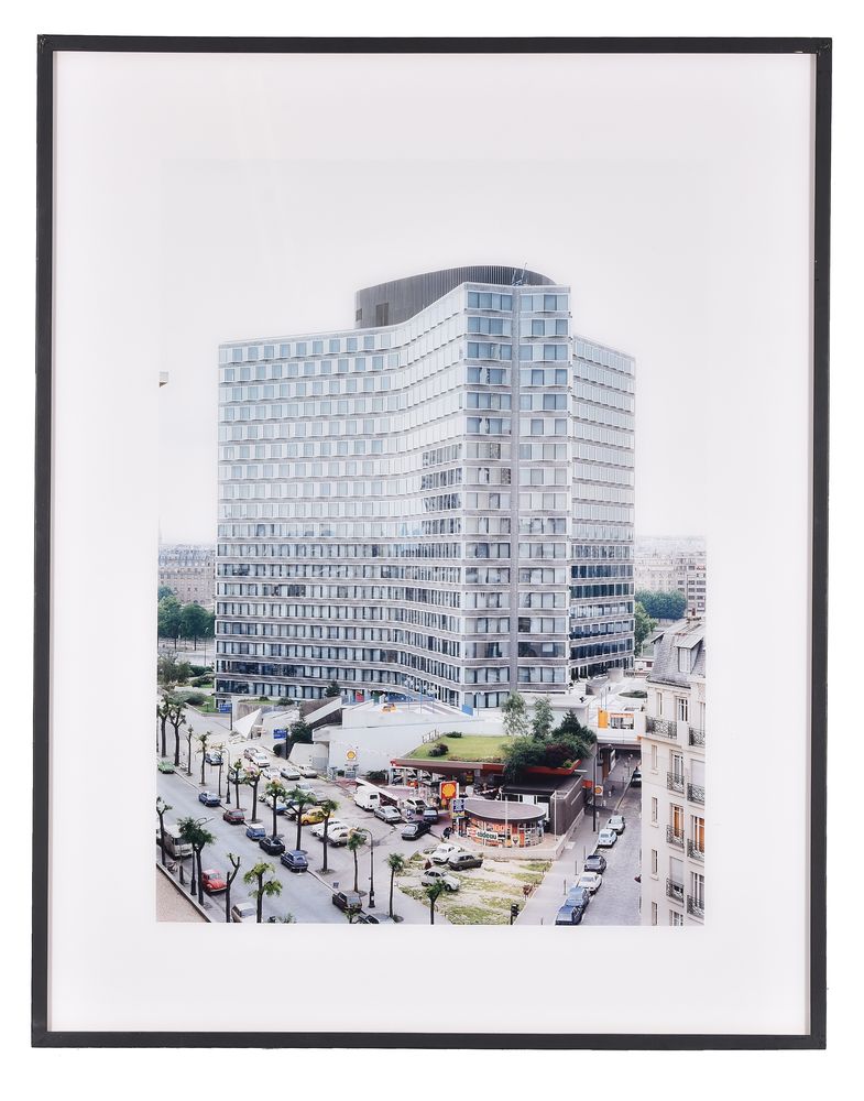 Thomas Struth (German b. 1954), Tour Mirabeau, Beaugrenelle - Image 2 of 3