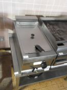 *Lincat Single Basket Electric Fryer