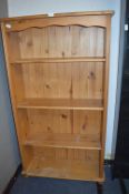 Pine Three Height Bookshelf