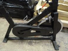 *Black Fixed Wheel Spin Bicycle