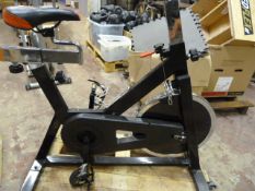 *Black Fixed Wheel Spin Bicycle