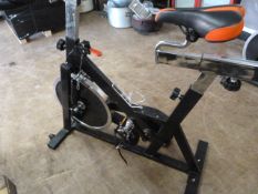 *Black Fixed Wheel Spin Bicycle