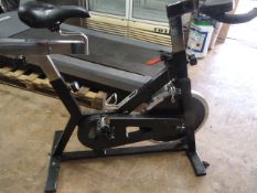 *Black Fixed Wheel Spin Bicycle