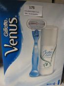*Three Gillette Venus Ladies Razors