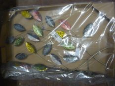 *Patchwork Leaves Wall Decoration