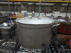 *Aluminium Lidded Pan