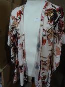 *Twenty Two Pink Floral Tops (Various Sizes)