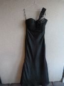 *Black Full Length Prom Dress Size:10