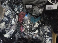 *Box of 15 Assorted Tops