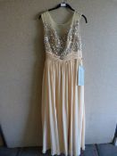 *Karmel Vanilla Prom Dress Size:4 (Damaged Zip)