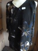 *Seventeen Black Floral V-Neck Tops (Various Sizes