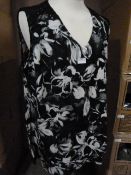 *Six Black & White Floral Tops (Various Sizes)