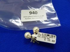 *Pair of Sterling 925 Silver & Pearl Earrings
