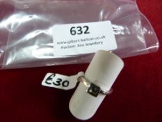 *Sterling 925 Silver Ring with Square Stone Size:5