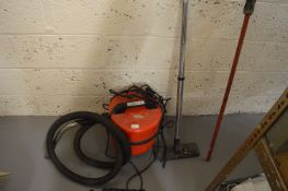 *Henry Numatic Vacuum