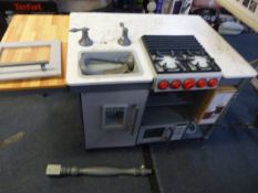 *Kidkraft Island Kitchen