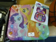 *Beauty Makeup Carry Case