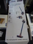 *Dyson V6 Fluffy Vacuum Cleaner