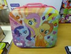 *Beauty Makeup Carry Case
