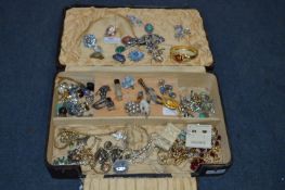 Collection of Costume Jewellery