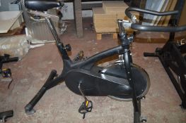 *Black Unfixed Wheel Spin Bike
