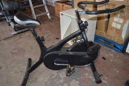 *Black Unfixed Wheel Spin Bike
