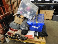 *Pallet Containing Five Traditional Pattern Carpet