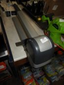 Large Heavy Duty Hole Punch