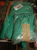 Box Containing 1000 Green 5