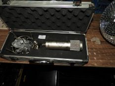 *Sontronics STC2 Amplifier with Cradle and Flight