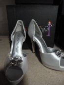 *Six Pairs of Ruby Prom 