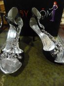 *Six Pairs of Ruby Prom 