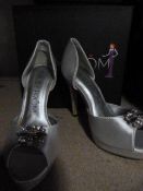 *Six Pairs of Ruby Prom 