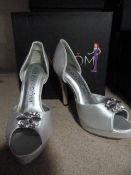 *Six Pairs of Ruby Prom 