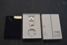 *Apple Ipad 9.7 32gb 2018