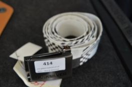 *Quicksilver Gents Black & White Canvas Belt Size:Adjustable