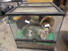 Small Vivarium with Accessories 46cm³