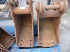*Pair of Mini Digger Buckets