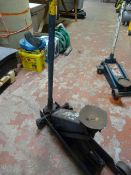 2 Tonne Trolley Jack