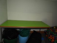 *Metal Framed Table with Green Heat Resistant Top