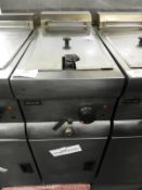 *Lincat Electric Single Basket, Single Compartment