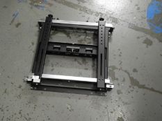 *PMQ 3880 Video Wall Mount