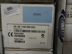 *Crestron C2N-CBF-PW/O Front Bezel